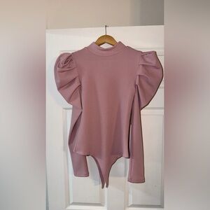 Women's Puff-Sleeve Mock Neck Bodysuit in Mauve Pink